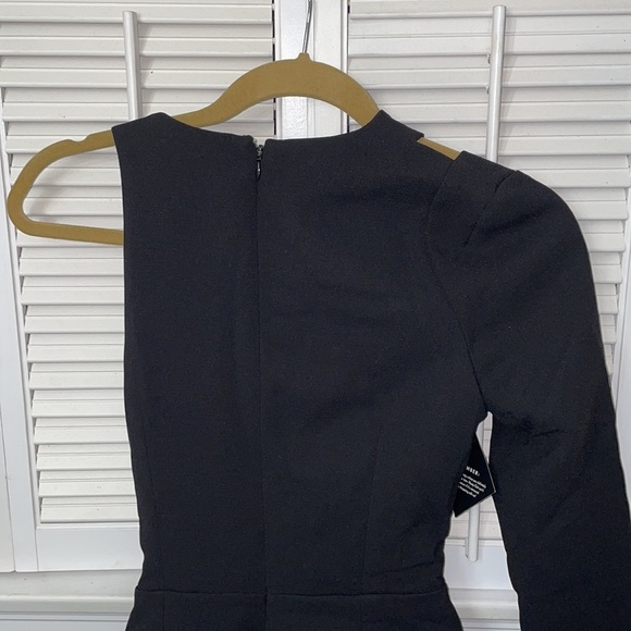 Nasty gal twist stomach one long sleeve shoulder edgy black romper sexy NWT date - Picture 5 of 6